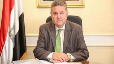 وزيرا قطاع الأعمال والإنتاج الحربي يشهدان توقيع إتفاقية لإنتاج إطارات المركبات