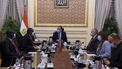 وزير جنوب سوداني لرئيس الوزراء: نتطلع للاستفادة من خبرات مصر في بناء المدن الجديدة