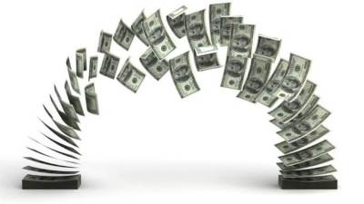  27.8 مليار دولار تحويلات المصريين العاملين بالخارج  خلال السنة المالية 2019/2020 