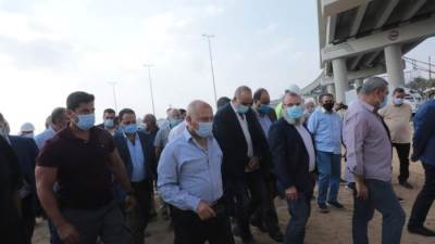 وزير النقل يتابع معدلات تنفيذ مشروعي القطار الكهربائي ومونوريل العاصمة الإدارية (صور)