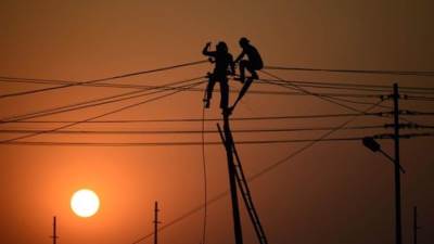 جهاز «الشروق»: قطع الكهرباء عن 10 مناطق لمدة 7 ساعات بعد غد