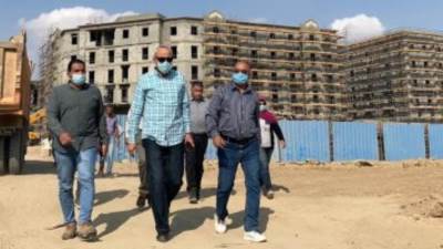 نائب رئيس «المجتمعات العمرانية» يتفقد سير العمل بالمشروعات المختلفة بالعاصمة الإدارية