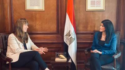 وزيرة التعاون الدولي تبحث الاستراتيجية القطرية للخمس سنوات المقبلة ودعم القطاع الخاص