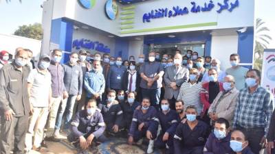 محافظ أسيوط يفتتح مركز خدمة العملاء لشركة المياه بمركز الغنايم وسيارة الخدمة المتنقلة الثانية 