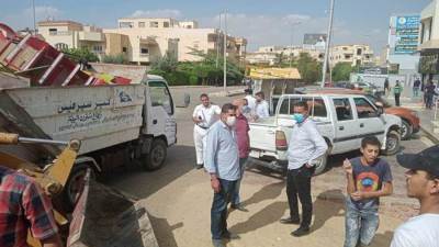 جهاز مدينة الشروق يشن حملة لرفع الإشغالات 