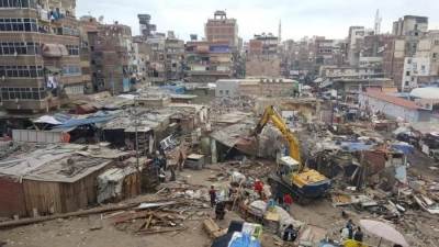 بدء ازالة سوق العصر ٢ العشوائي للبدء في انشاء سوق حضاري جديد فى بور سعيد