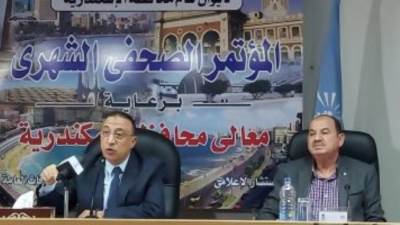 محافظ الإسكندرية: استخراج تراخيص البناء من خلال تطبيق على الهاتف خلال عام
