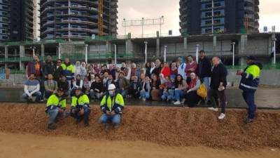 مدينة العلمين الجديدة تستقبل أساتذة وطلاب كليتى الهندسة والفنون التطبيقية بجامعة القاهرة