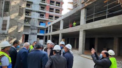 مسئولو «الإسكان» يتفقدون مشروعي الإسكان البديل وأبراج النيل بـ«مثلث ماسبيرو»