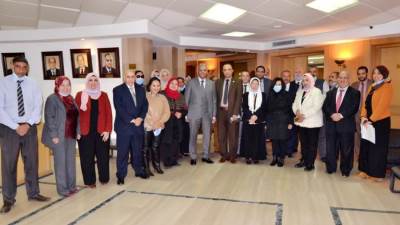 تكريم وفاء محمود امين عام الاتحاد المصرى للتأمين سابقاً