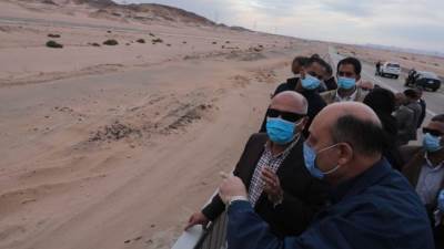 وزير النقل يتفقد مسار إعادة تأهيل خط سكة حديد قنا- سفاجا- أبوطرطور ومده للغردقة (صور)