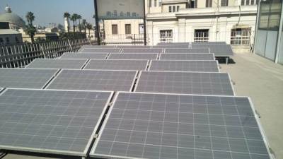 مع انتشار ثقافة «كهرباء الألواح».. كيف تستفيد من الطاقة الشمسية أعلى سطح منزلك؟