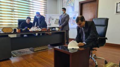 بقيمة 10 ملايين دولار.. سفارة بنجلاديش تتعاقد على شراء 4,5 فدان مقر لها بالعاصمة الإدارية الجديدة