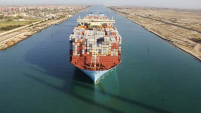 «قناة السويس» تصدر قرارات جديدة بشأن رسوم عبور السفن (التفاصيل)