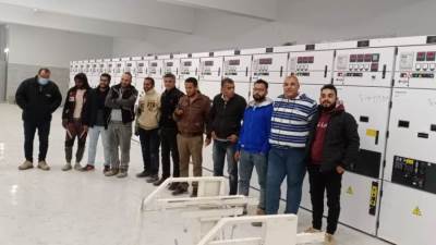 جهاز «العاصمة الإدارية» ينتهي من أعمال إطلاق التيار الكهربائي بموزع «R 3»