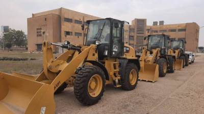 «التنمية المحلية»: تسليم معدات للمخلفات الصلبة لـ4 محافظات للحفاظ على صحة المواطنين (صور)