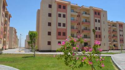 وزير الإسكان: تنفيذ 44420 وحدة بالإسكان الاجتماعي بـ«العاشر من رمضان» من 2014 لـ2020