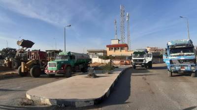 بدء أعمال إعادة الشىء لأصله بطريق خدمة المحور الغربي بـ«الشروق» (صور)