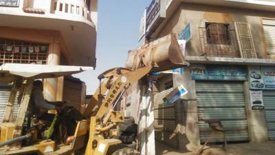 جهاز «الشروق»: تحرير 25 محضرا لعدم ارتداء الكمامة و35 محضر إشغال (صور)