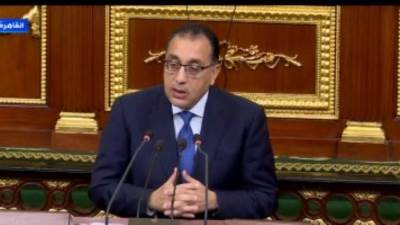 رئيس الوزراء أمام البرلمان: انخفاض معدلات الفقر بمصر لأول مرة منذ 20 عاما