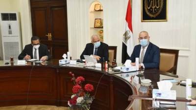 وزير الإسكان ومحافظ الجيزة يتابعان الموقف التنفيذي لمشروع تطوير عشش شارع السودان