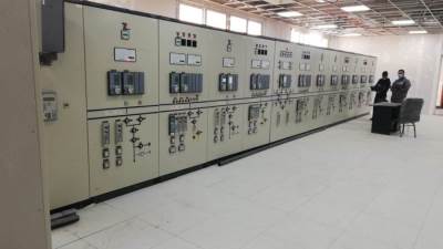 إطلاق التيار الكهربائي بمحطة محولات المنطقة الصناعية بالتجمع الثالث