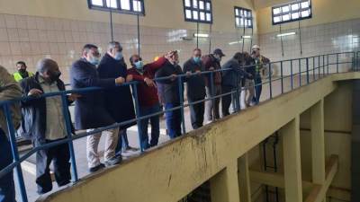 رئيس «6 أكتوبر» يتفقد مشروعات الطرق والمرافق ويطالب بالالتزام بالجودة والكفاءة