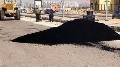 رفع كفاءة وتطوير شارع المنتزه بمدينة حدائق أكتوبر (صور)