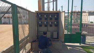 «القاهرة الجديدة»: تغيير ملاعب وكشافات وحمامات سباحة «شريف السباعي» بالتجمع الخامس (صور)