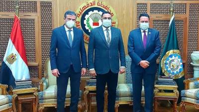 رئيس البنك الزراعي يعطي دفعة قوية لدعم المشروعات الزراعية بمحافظتي كفر الشيخ والدقهلية