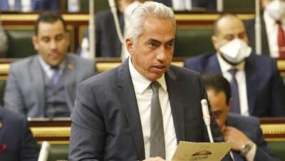 عمرو السنباطي: قرار السيسي بشأن قانون الشهر العقاري أخرست أهل الشر في الداخل والخارج