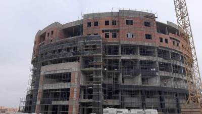 وزير الإسكان: تنفيذ الهيكل الخرساني وبدء التشطيبات بمستشفى الأورمان للأطفال بسوهاج الجديدة