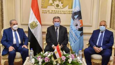 «قطاع الأعمال» و«الإنتاج الحربي» و«العربية للتصنيع» تتفق على دراسة جإنشاء مصنع إطارات المركبات