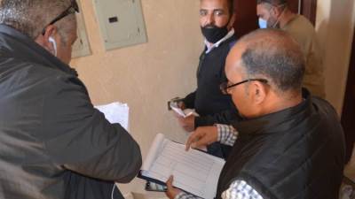 صور || حملة ضبطية قضائية مفاجئة على وحدات الإسكان الاجتماعى بالعاشر من رمضان 