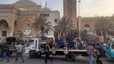 رئيس «6 أكتوبر» يقود حملة لضبط المخالفات ورفع الإشغالات بمنطقة الحصري