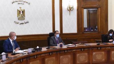 مدبولي والجزار يتابعان مشروعات "مدن الجيل الرابع" في الصعيد