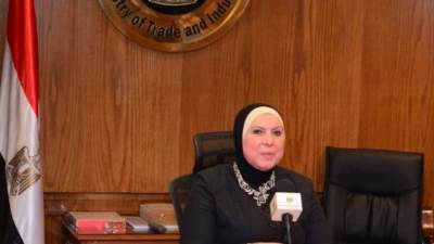 مد أجل الملفات المستفيدة من مبادرة السداد الفوري للمصدرين حتى نهاية أبريل الجاري