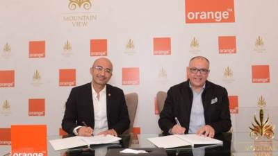 "اورنج" توقع اتفاقية تعاون مع "ماونتن فيو" لتوفير خدمات الـTRIPLE PLAY 