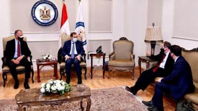 "بكتل" الأمريكية: مصر نجحت في توفير مناخ جاذب للمستثمرين