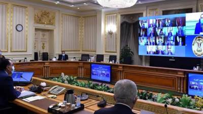 زايد:  تم شحن المادة الخام اللازمة لتصنيع 2 مليون جرعة من لقاح "سينوفاك" الصينى 