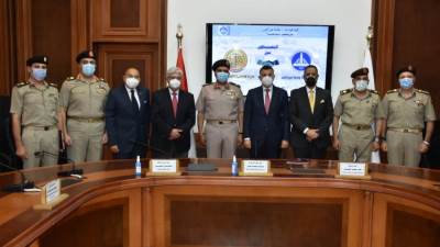 الهيئة الهندسية للقوات المسلحة توقع بروتوكول تعاون مع "هندسة عين شمس" لمتابعة المشروعات القومية