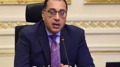 رئيس الوزراء يستعرض تقرير مجلة أمريكية شهيرة عن مشروع العاصمة الإدارية