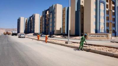 الإسكان : إطلاق التيار الكهربائى بمبادرة الرئيس "سكن لكل المصريين" بغرب قنا