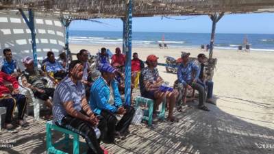 صور|| رجب يوجه بتجهيز شاطئ "دمياط الجديدة" وتوفير الخدمات لرواده