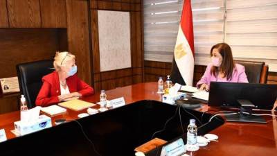 "وزيرة التخطيط" تستعرض خطة تنمية الاسرة في لقاء ممثلة صندوق الأمم المتحدة للسكان