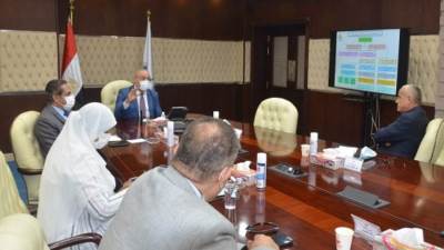 الجزار يوجه بسرعة البت في طلبات التصالح على مخالفات البناء بالمدن الجديدة