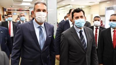 وزير الرياضة يفتتح فرع بنك مصر بنادي «النادي» بمنطقة شيراتون