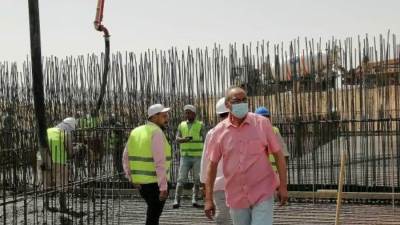 رئيس جهاز "أكتوبر الجديدة": صب خرسانة خزان مياه سعة 20 ألف م3 بغرب المطار