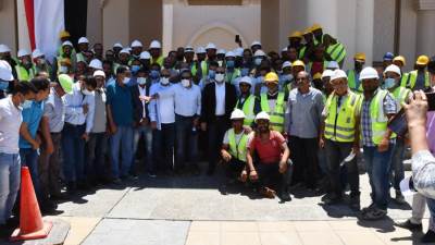 صور|| وزير الإسكان يتفقد المدينة التراثية في "العلمين الجديدة"