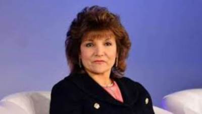 ليلى بنس تكشف أهمية البورصة وسبب مشاركتها في مبادرة "حياة كريمة"